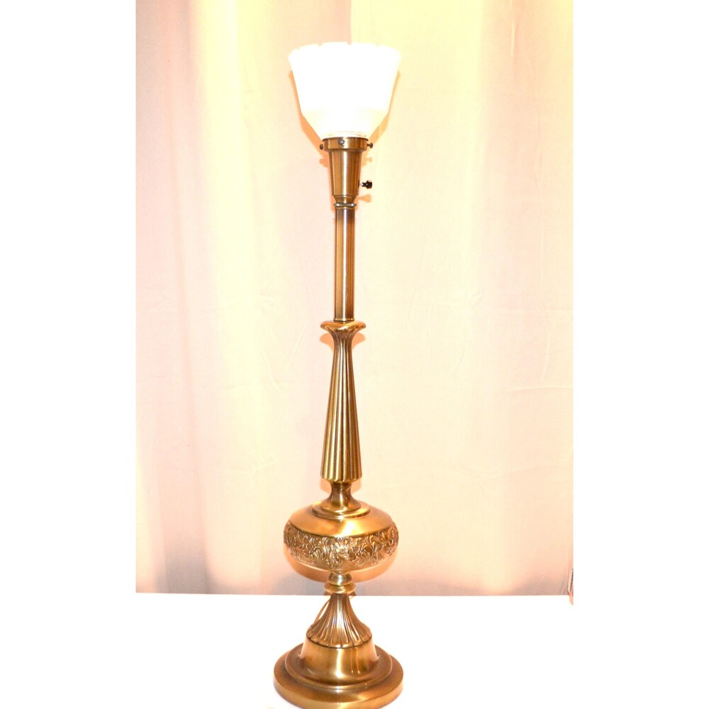 1950s Antique Light Rembrandt Table Lamp Stellar Brass Versatile